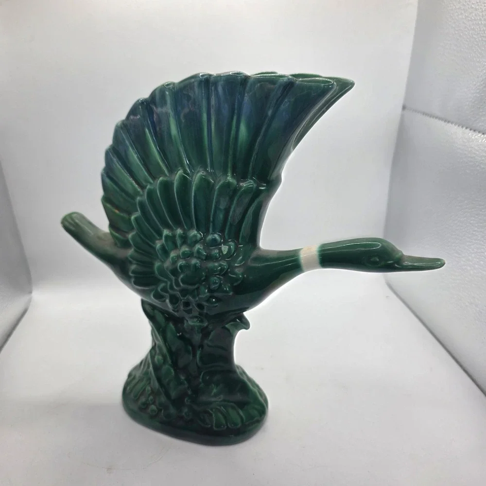 Royal Haeger R903 Flying Crane Goose Bird Vase Green Blue Glaze USA Pottery